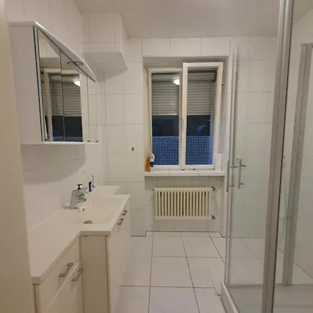 Homestay Privatzimmer An Der Uniklinik - Nur Fuer Weibliche Gaeste *