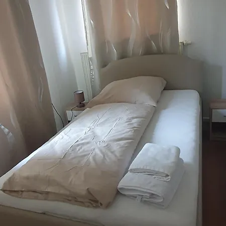 Exklusives & Ruhiges An Der Uni Homestay