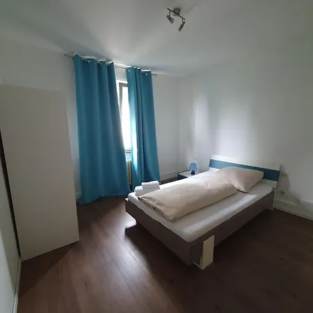 Privatzimmer An Der Uniklinik - Nur Fuer Weibliche Gaeste Homestay
