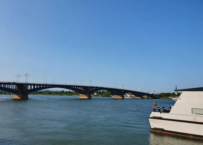 홈스테이 Exklusives & Ruhiges Zimmer An Der Uni Mainz