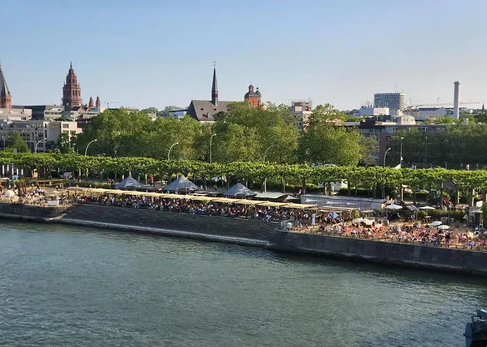 Exklusives & Ruhiges Zimmer An Der Uni Mainz Homestay