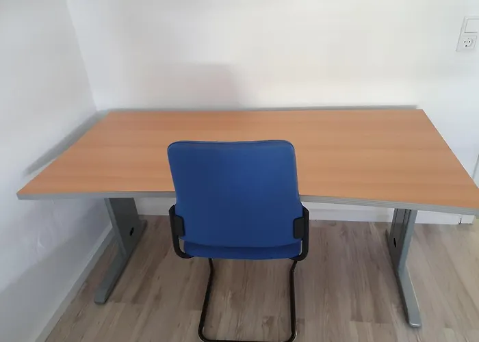 Exklusives & Ruhiges An Der Uni