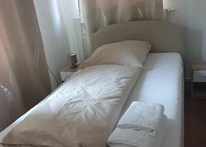 Exklusives & Ruhiges Zimmer An Der Uni Mainz 홈스테이